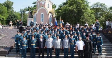 Седьмой выпуск курсантов Дальневосточной пожарно-спасательной академии состоялся во Владивостоке